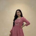 Exclusive Grown - Image 2